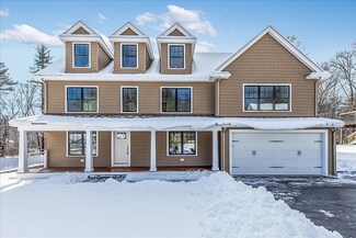 31 Wheatland St, Burlington, MA 01803