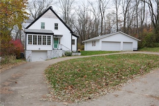 3246 Stimson Rd, Norton, OH 44203