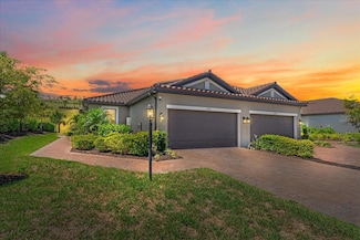 6250 Grandview Hill Ct, Bradenton, FL 34203