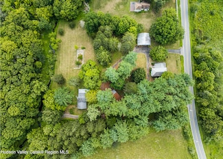 174 County Route 11, Pine Plains, NY 12567