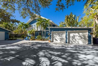4820 Higel Ave, Sarasota, FL 34242