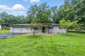 5325 S County Road 400 E, Clayton, IN 46118