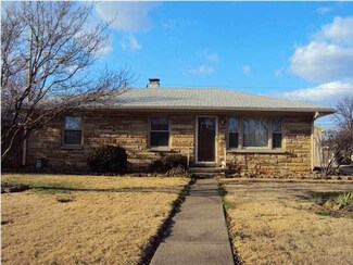 2006 Taylor Ave, Evansville, IN 47714
