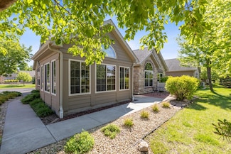 24107 Rivers Edge Rd, Rogers, MN 55374
