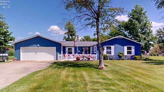 17 Adams Dr, Fremont, OH 43420