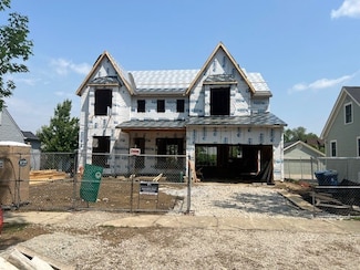185 E Oneida Ave, Elmhurst, IL 60126