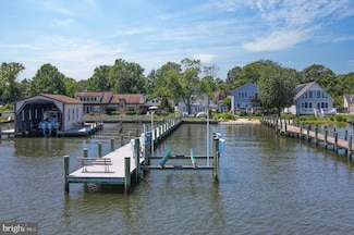 3685 1st Ave, Edgewater, MD 21037