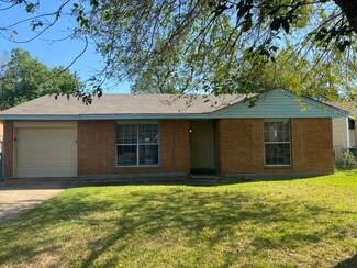 11015 Southview St, Houston, TX 77047