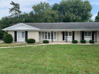 714 N Bridge St, Yorkville, IL 60560