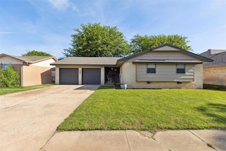 925 SW 94th St, Oklahoma City, OK 73139
