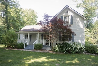 652 N 600 E, Westville, IN 46391