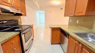 3261 Sabal Palm Manor Unit 104, Hollywood, FL 33024