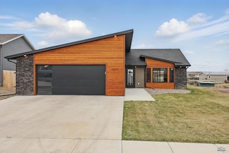 6699 Receda St, Rapid City, SD 57703