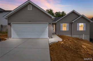 1941 Magnolia Way, Pevely, MO 63070