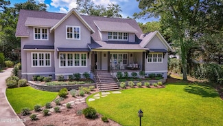 6404 Westport Dr, Wilmington, NC 28409