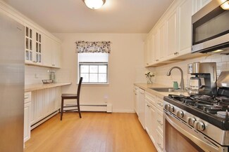 292 Parkside Dr Unit 292, Suffern, NY 10901