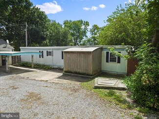 1284 State Line Rd, Waynesboro, PA 17268