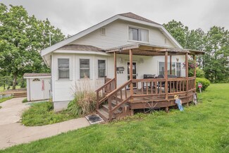 1665 County Road 1120, Huntsville, MO 65259