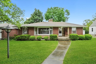 18418 Chicago Ave, Lansing, IL 60438