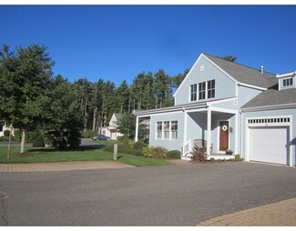 22 Hathaway Pond Cir Unit 22, Rochester, MA 02770