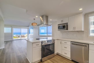 1330 Seacoast Dr, Imperial Beach, CA 91932