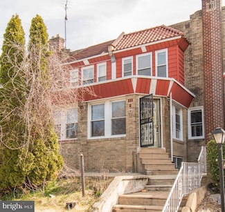 5805 N 15th St, Philadelphia, PA 19141