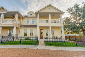 502 E Park Ave Unit 3, San Antonio, TX 78212