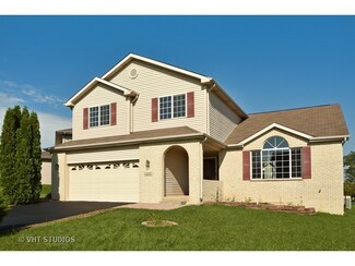 1205 Surrey Ln, University Park, IL 60484