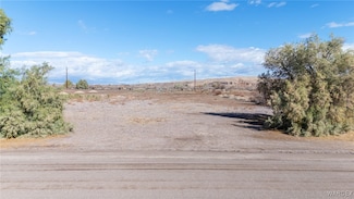3155 E Stage Coach Dr, Mohave Valley, AZ 86440
