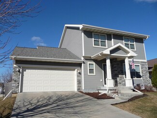 290 S Goldenrod Dr, Sun Prairie, WI 53590