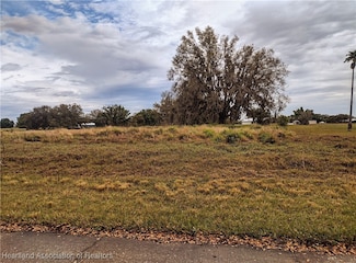 7268 Golf Club Dr, Sebring, FL 33876