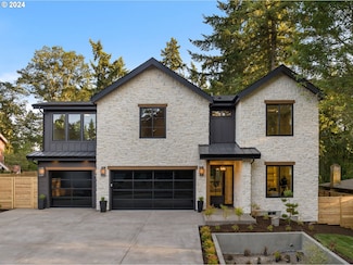 4200 Old Gate Rd, Lake Oswego, OR 97034