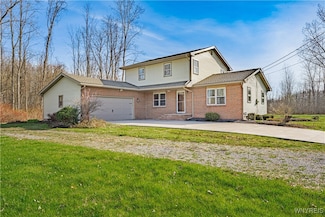 4289 Purdy Rd, Lockport, NY 14094