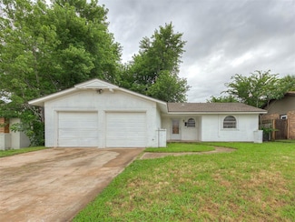 833 Willow Brook Dr, Oklahoma City, OK 73110