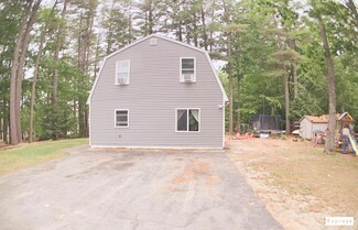 124 Loop Rd, Acton, ME 04001