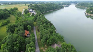 428 Hunter Dr, Lancaster, KY 40444