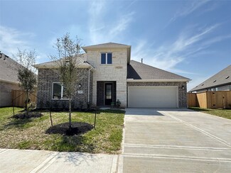 2207 Toyhill Falls Ln, Dickinson, TX 77539
