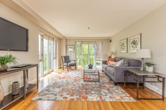 350 North St Unit 502, Boston, MA 02113