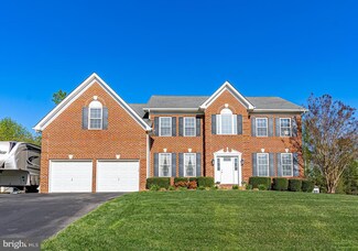 12106 Homespun Ln, Lusby, MD 20657