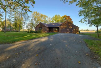 176 Timberly Dr, Greentown, IN 46936