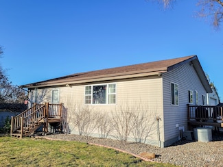 711 Airway Ave, Lewiston, ID 83501