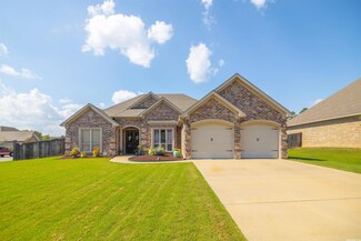 8303 Sapphire Dr, Alexander, AR 72002