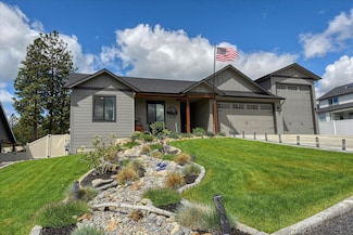 25523 N Sheridan Rd, Chattaroy, WA 99003