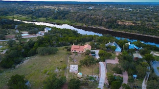3633 Outback Trail, Spicewood, TX 78669