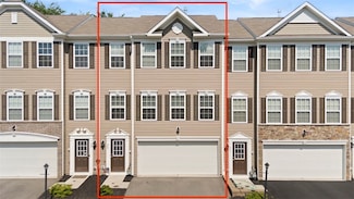 209 Lockheed Dr, Moon, PA 15108