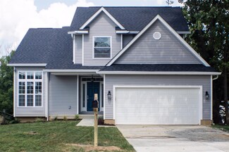 536 E Columbia Ave, Reading, OH 45215