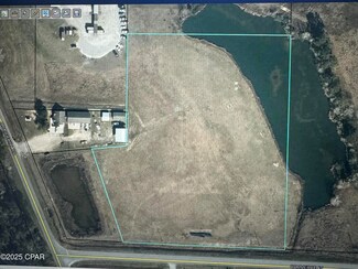 000 Commerce Ave, Chipley, FL 32428