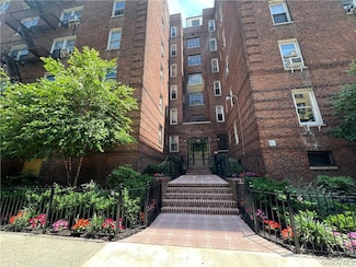 2080 Barnes Ave Unit 5B, Bronx, NY 10462