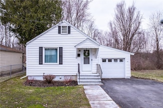 27 Bayliss Ave, Yorkville, NY 13495