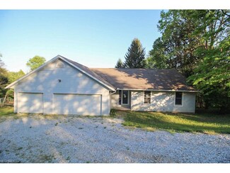 3 Opata Trail, Malvern, OH 44644